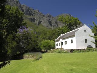 Cape Dutch in Franschhoek